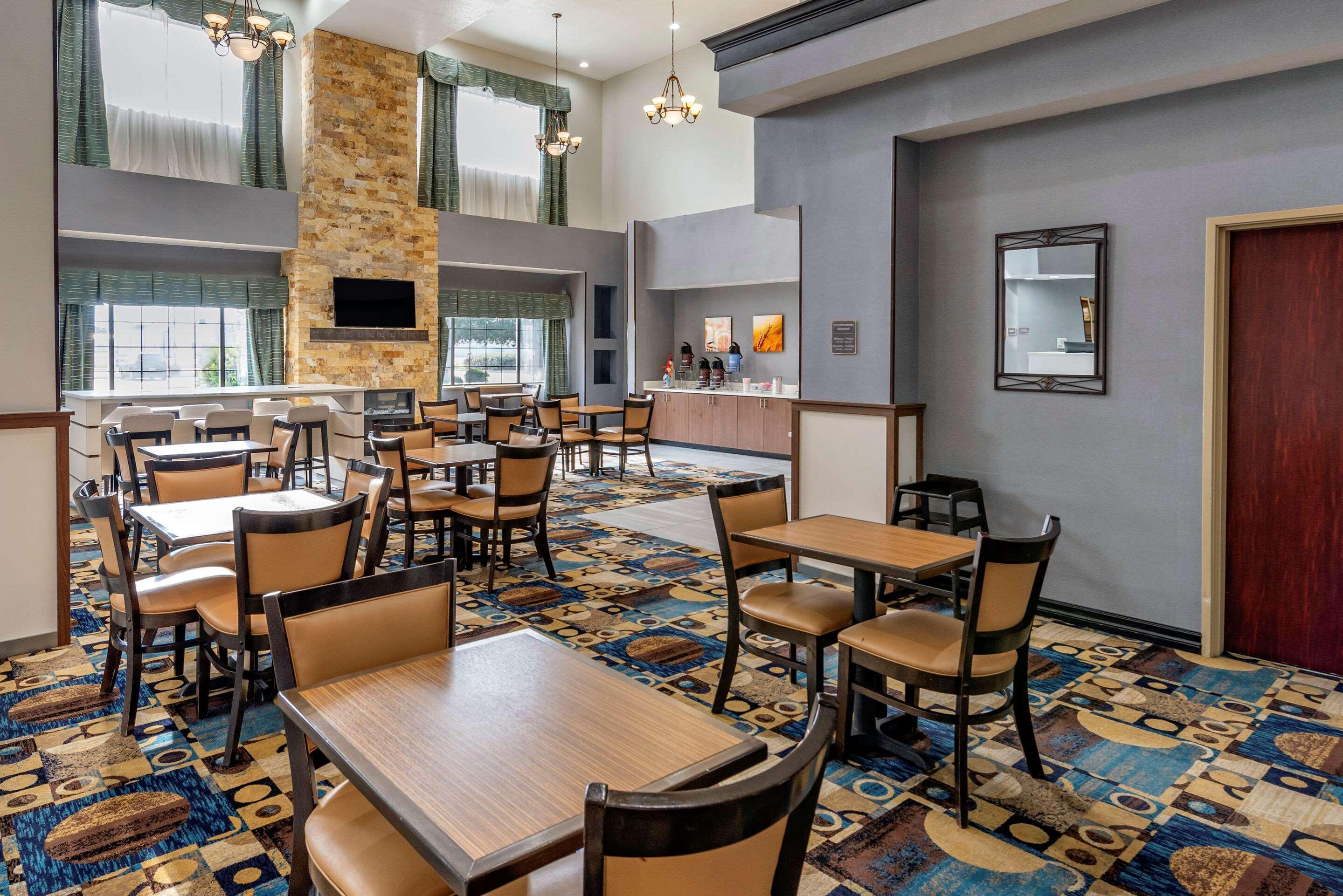 Comfort Suites Clovis Eksteriør bilde